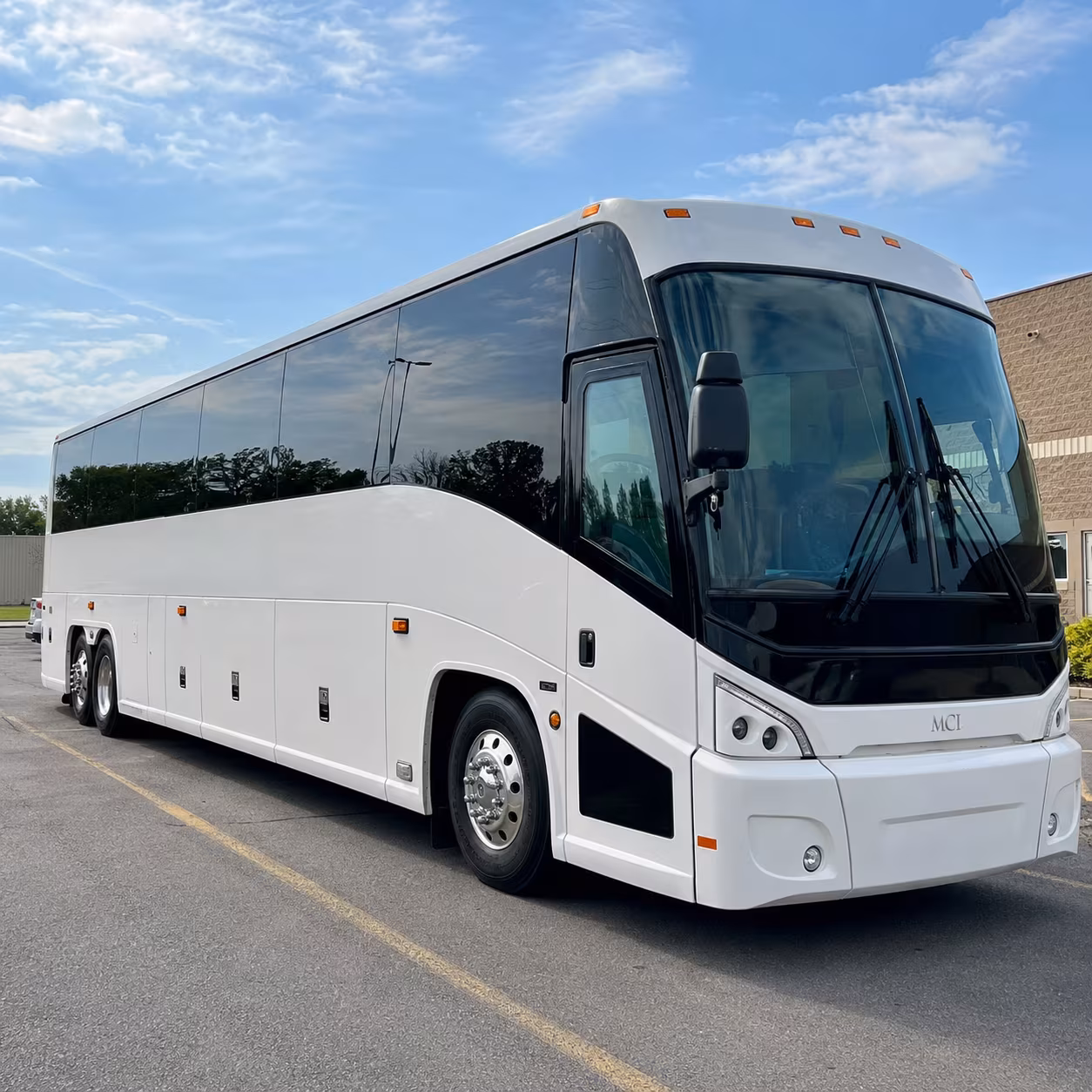 employee bus transportation to grand junction regional airport